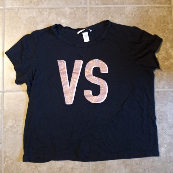 Victoria's Secret Short Sleeve Crewneck Sz.LG - Picture 1 of 2